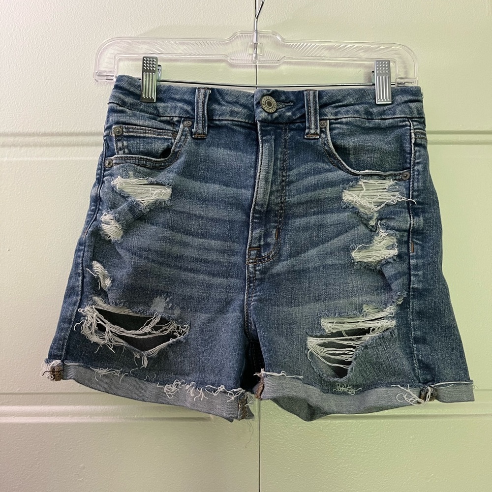 AE Curvy Hi-Rise Shortie